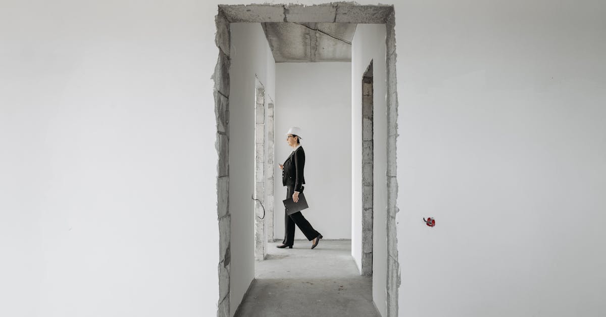 Historical Development of Online Project Management Education