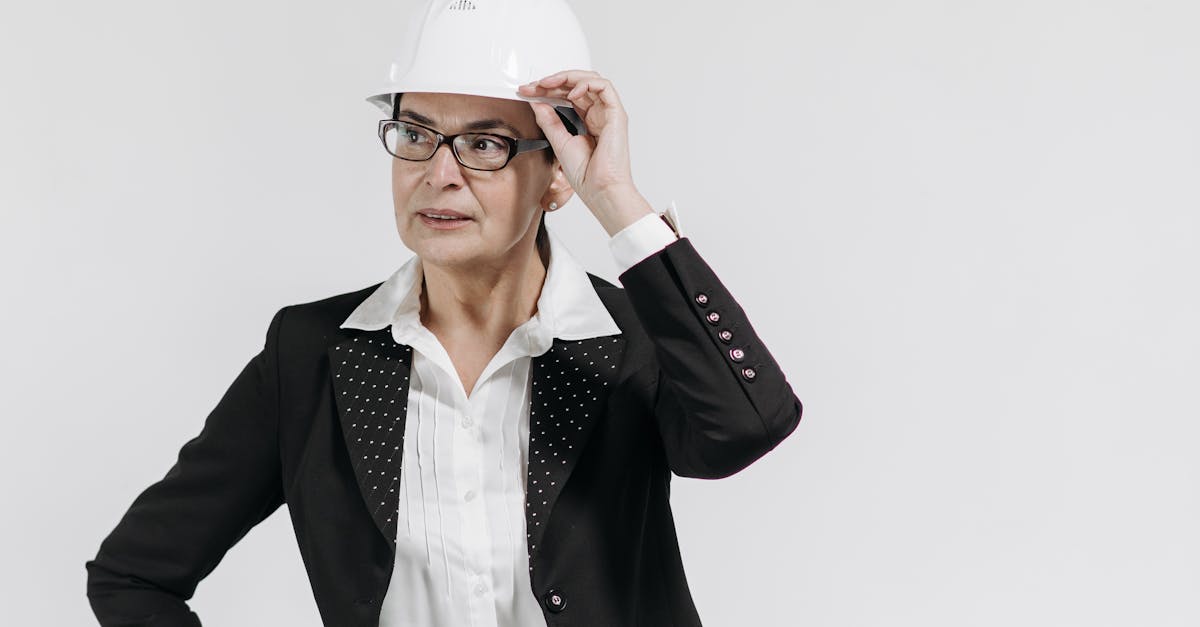 Review of Popular In-Person Project Management Courses for Beginners