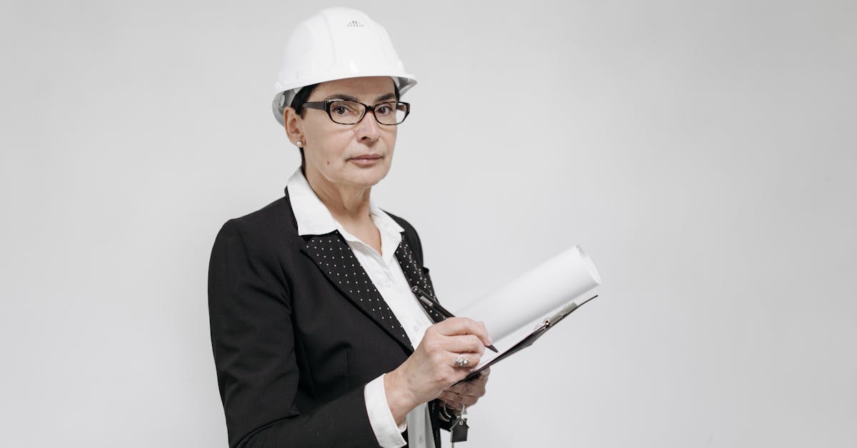 What Essentials Should Every New Project Manager Learn